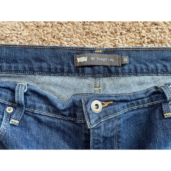 Levi’s 505 Women’s Straight Leg Jeans - Size 16 *** - Picture 3 of 6